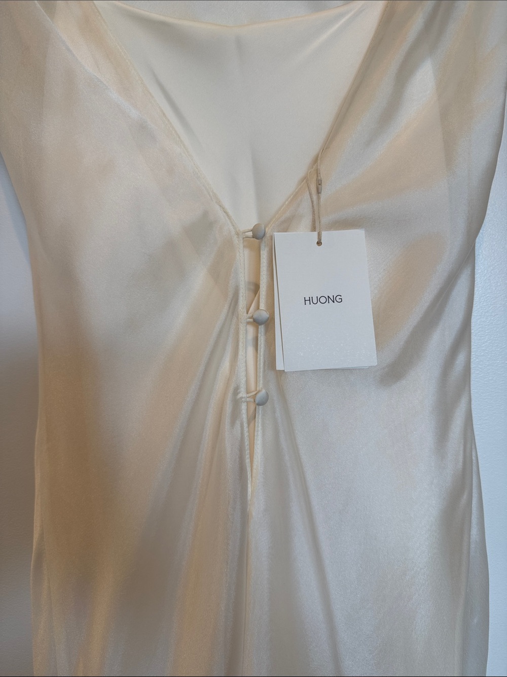 Huong Boutique Valentina Dress - Picture 5 of 6